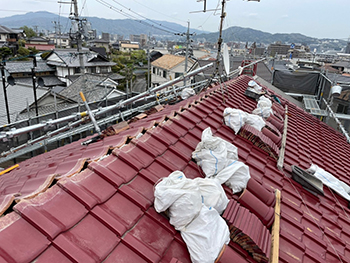 屋根の補修工事
