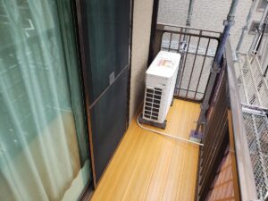 デッキフロア張替え
